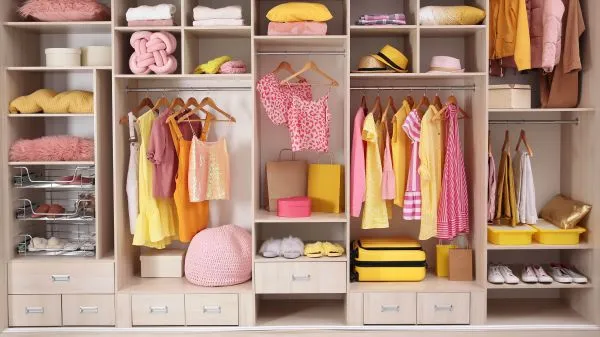 The 5 best wardrobe check services in Konstanz – Identify useful pieces and reduce unnecessary clutter
