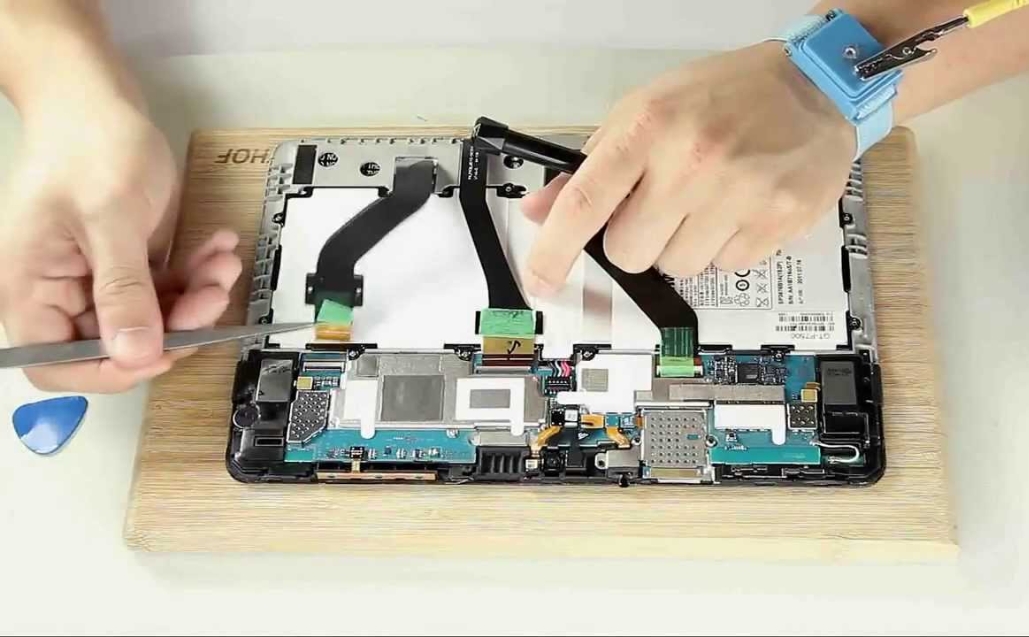 Die 5 besten Tablet-Reparaturservices in Dorsten – Beschädigte Tablets für den regelmäßigen Gebrauch wiederherstellen
