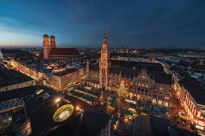 5 Best Business News Services in Munich - Track commercial developments affecting local companies